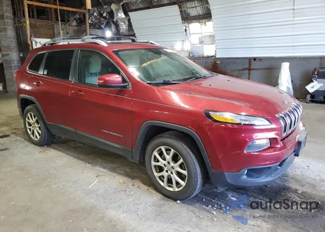 2016 Jeep Cherokee Latitude z USA, uszkodzony, nr VIN 1C4PJMCB0GW140167